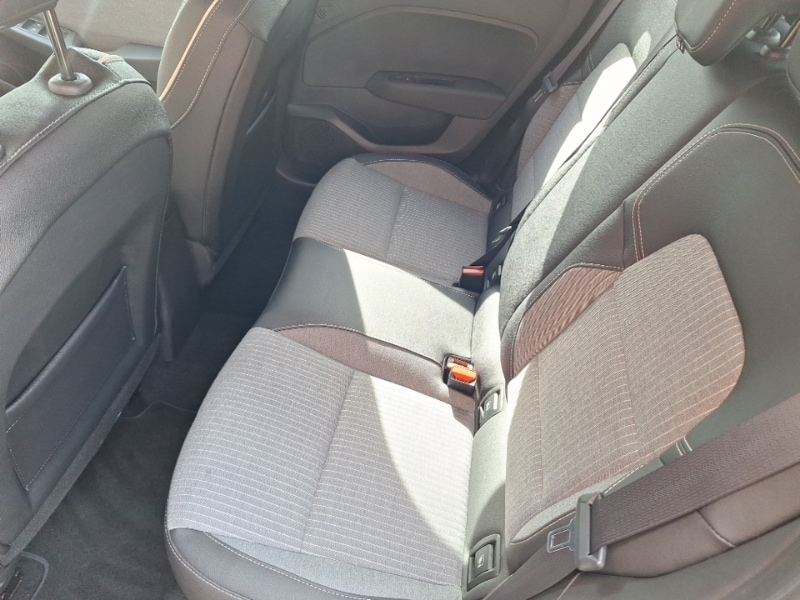 Used Renault Clio 2024 for sale - 75989408: Photo 6