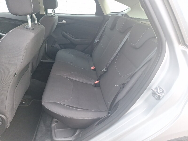 Used Ford Focus 2015 for sale - 77173857: Photo 6