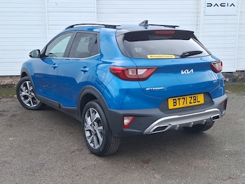 Used Kia Stonic 2022 for sale - 77273455: Photo