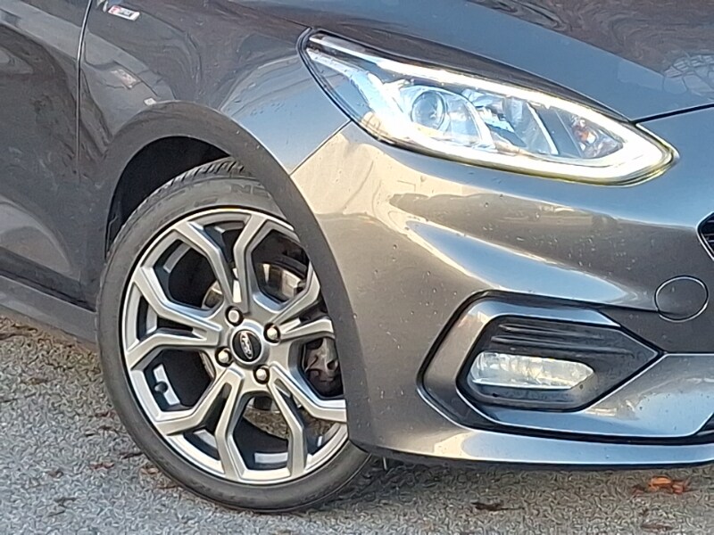 Used Ford Fiesta 2018 for sale - 76651489: Photo 9