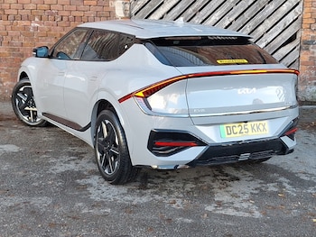 Used Kia EV6 2025 for sale - 76699828: Photo