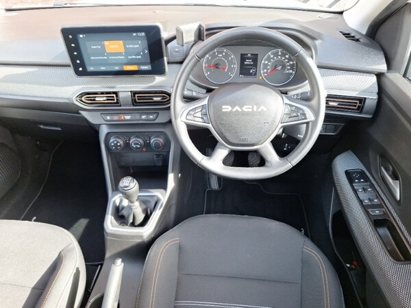 Used Dacia Sandero Stepway 2023 for sale - 76233368: Photo 7