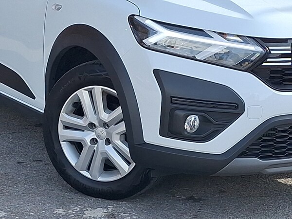 Used Dacia Sandero Stepway 2023 for sale - 76233368: Photo 9