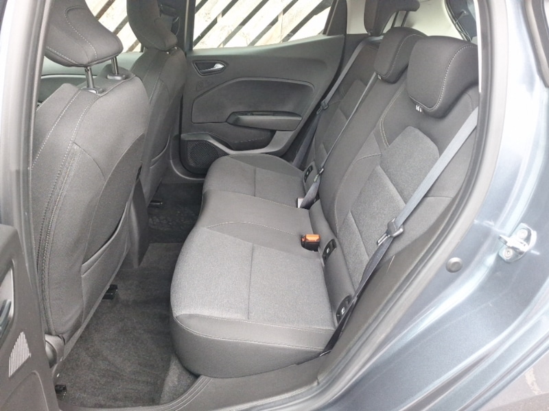 Used Renault Clio 2021 for sale - 76683648: Photo 6