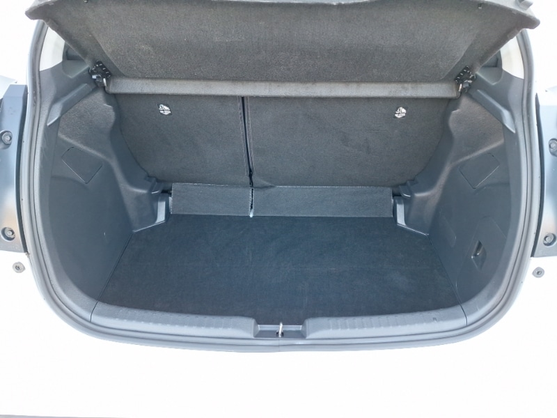 Used Mazda Mazda2 HYBRID 2024 for sale - 77105524: Photo 8