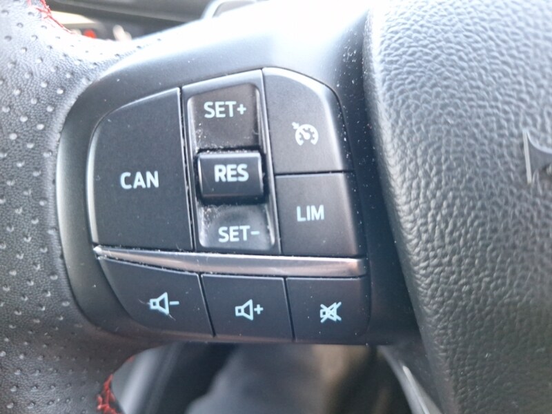 Used Ford Focus 2022 for sale - 77921809: Photo 16