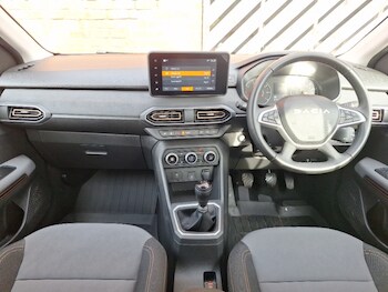 Used Dacia Sandero Stepway 2024 for sale - 77173865: Photo