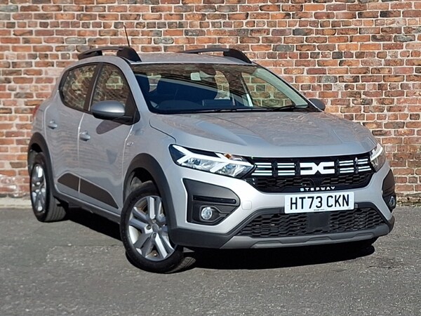 Used Dacia Sandero Stepway 2023 for sale - 76160519: Photo 1
