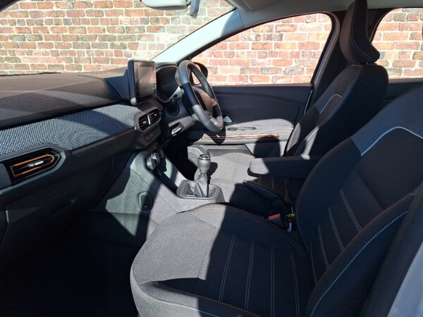 Used Dacia Sandero Stepway 2023 for sale - 76160519: Photo 5