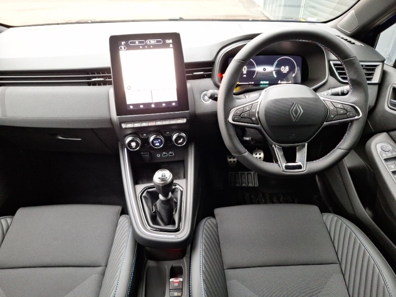 Used Renault Clio 2025 for sale - 77034823: Photo 2