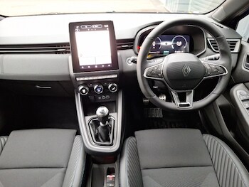 Used Renault Clio 2025 for sale - 77034823: Photo