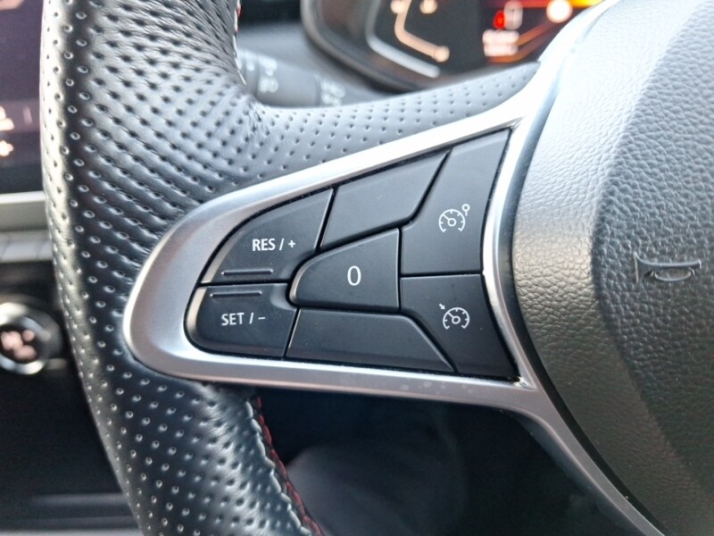 Used Renault Clio 2021 for sale - 77183647: Photo 15