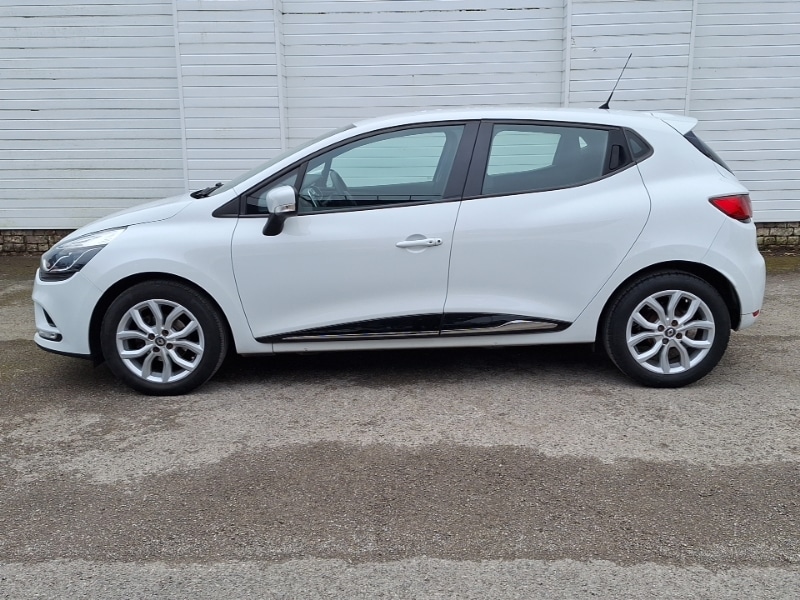 Used Renault Clio 2018 for sale - 77921806: Photo 4