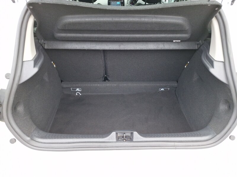 Used Renault Clio 2018 for sale - 77921806: Photo 8