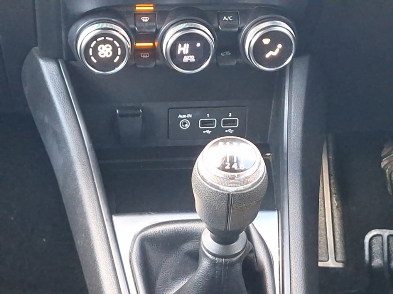 Used Renault Captur 2021 for sale - 76935558: Photo 11