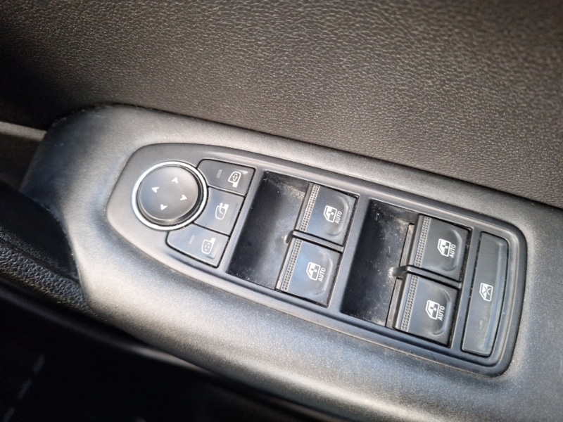 Used Renault Captur 2021 for sale - 76935558: Photo 13