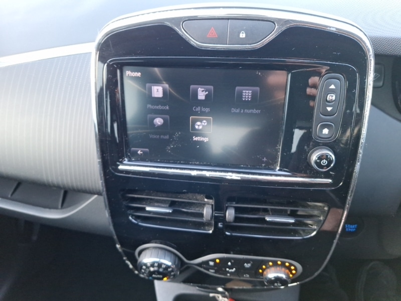 Used Renault Zoe 2019 for sale - 77605940: Photo 19