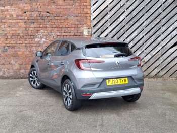 Used Renault Captur 2023 for sale - 75045659: Photo