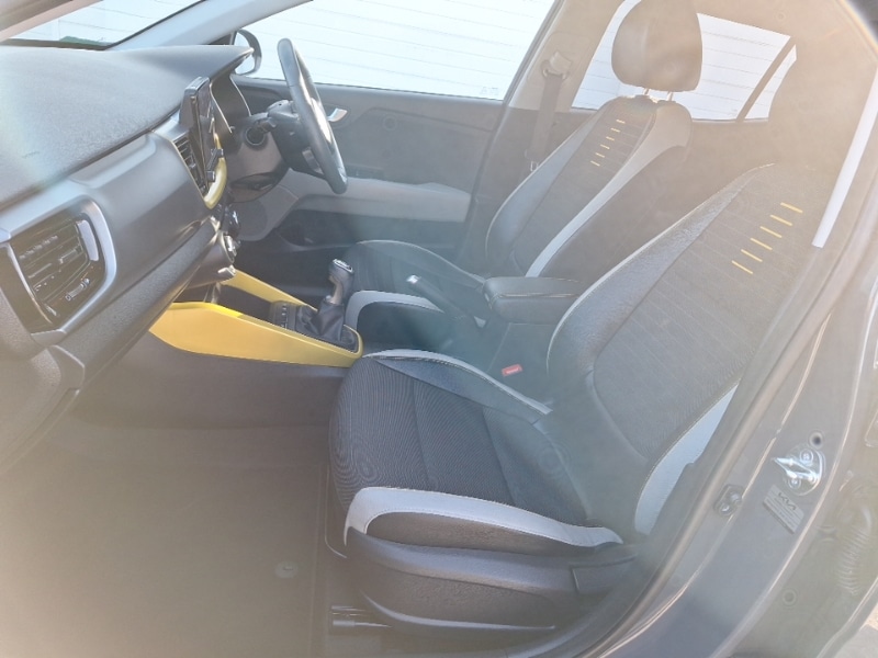 Used Kia Stonic 2023 for sale - 77837969: Photo 5