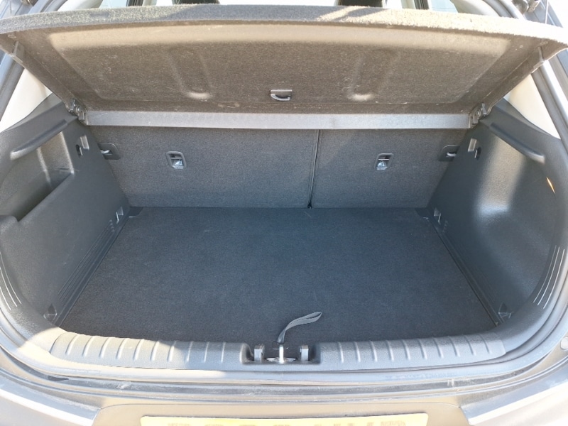 Used Kia Stonic 2023 for sale - 77837969: Photo 8