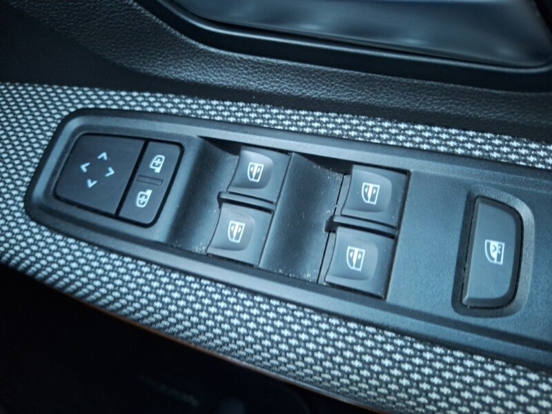 Used Dacia Sandero Stepway 2021 for sale - 77509036: Photo 13