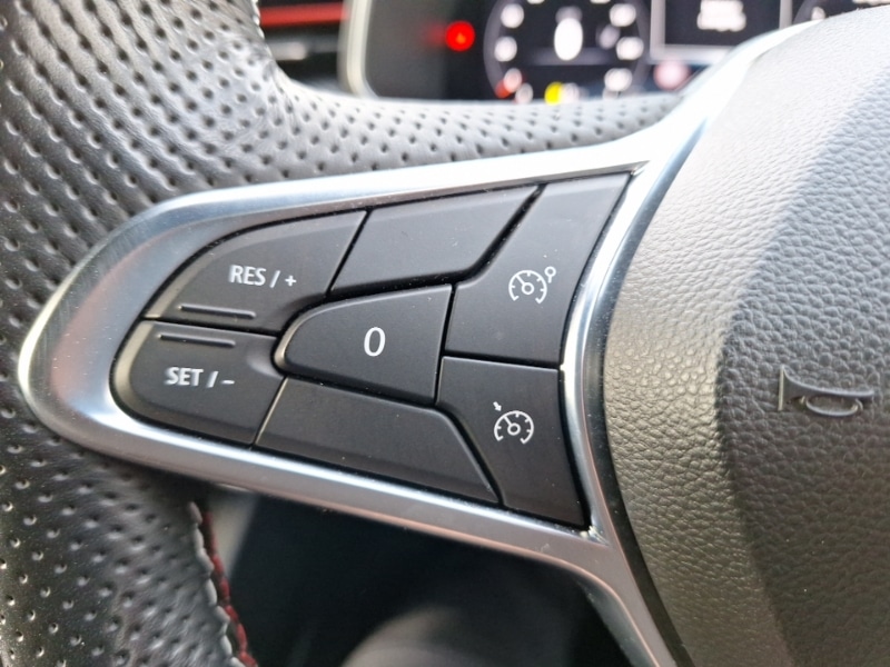 Used Renault Clio 2023 for sale - 76834473: Photo 15