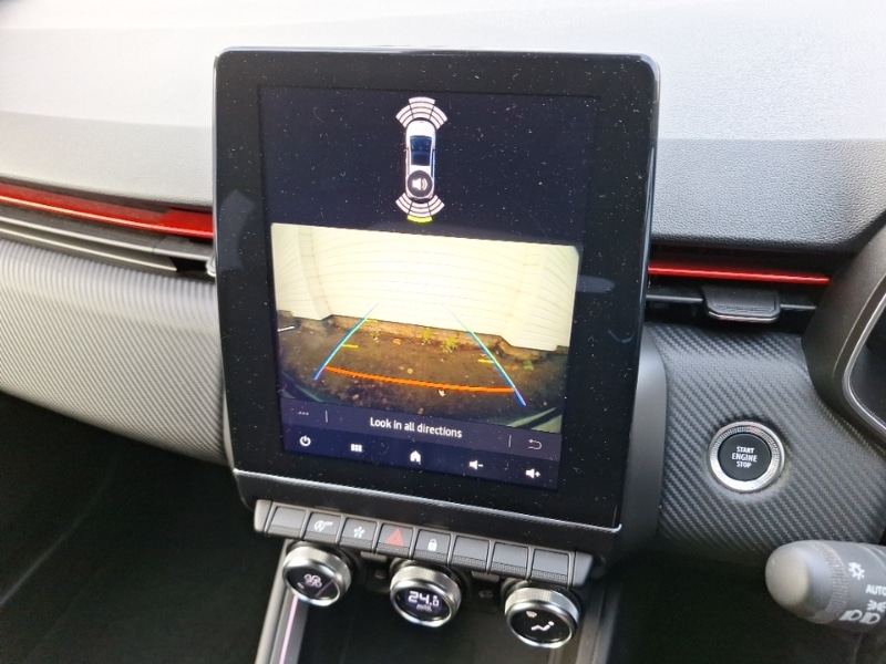 Used Renault Clio 2023 for sale - 76834473: Photo 17