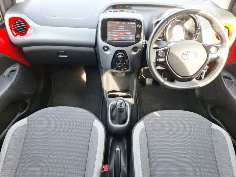 Used Toyota AYGO 2018 for sale - 78164199: Photo 2