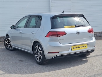 Used Volkswagen Golf 2020 for sale - 78795471: Photo