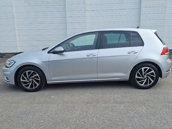 Used Volkswagen Golf 2020 for sale - 78795471: Photo