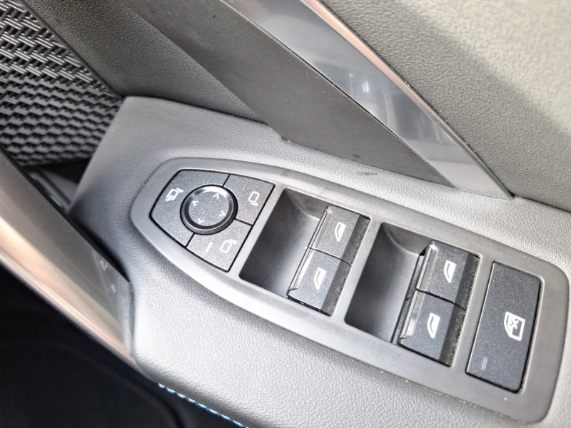 Used BMW iX1 2023 for sale - 77065976: Photo 13