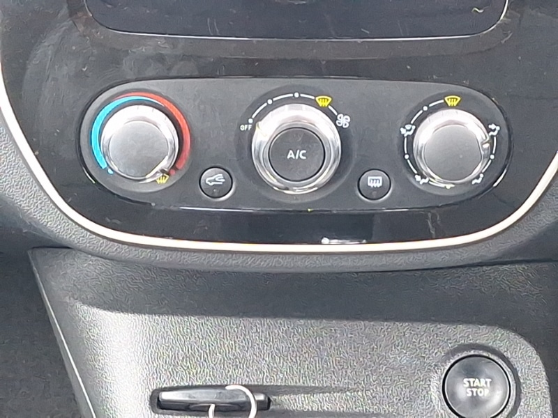 Used Renault Captur 2018 for sale - 77908372: Photo 11