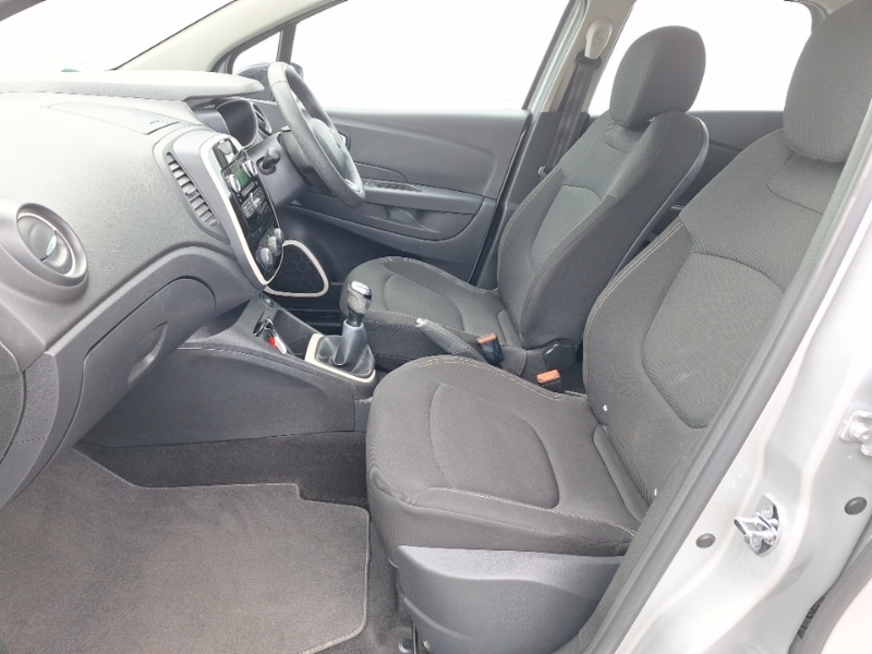 Used Renault Captur 2018 for sale - 77908372: Photo 5