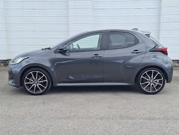 Used Toyota Yaris 2023 for sale - 78757011: Photo
