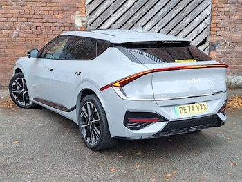 Used Kia EV6 2024 for sale - 76518811: Photo