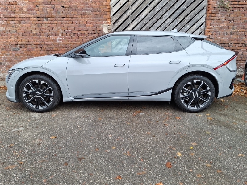 Used Kia EV6 2024 for sale - 76518811: Photo 4