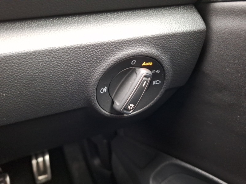 Used Volkswagen T-Roc 2023 for sale - 77466228: Photo 14