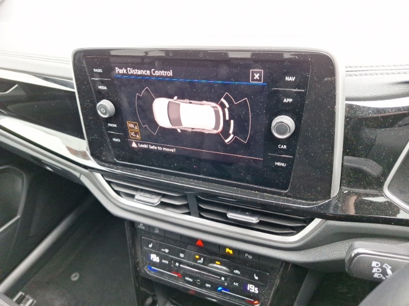 Used Volkswagen T-Roc 2023 for sale - 77466228: Photo 17