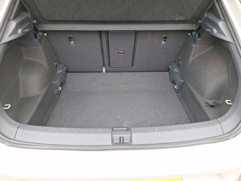 Used Volkswagen T-Roc 2023 for sale - 77466228: Photo 8