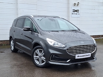 2023 - 2.5 FHEV 190 Titanium 5dr CVT