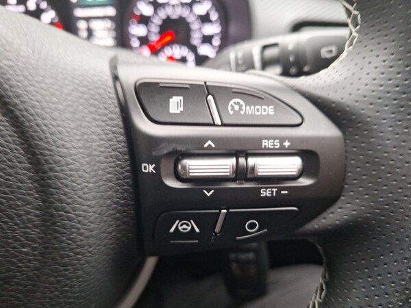 Used Kia Stonic 2023 for sale - 76165714: Photo 14