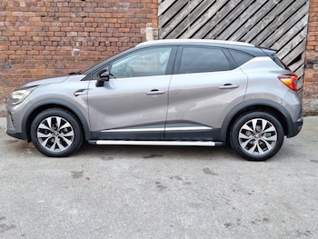Used Renault Captur 2021 for sale - 76431553: Photo