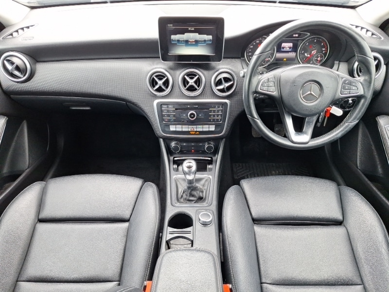 Used Mercedes-Benz A-Class 2017 for sale - 78054691: Photo 2