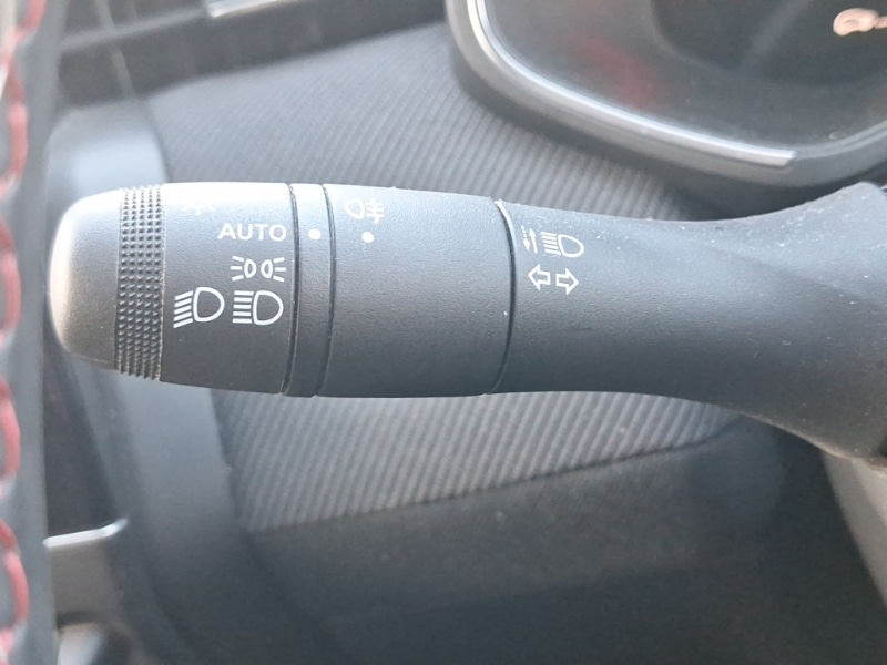 Used Renault Clio 2023 for sale - 76779744: Photo 16