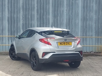 Used Toyota C-HR 2019 for sale - 79278477: Photo