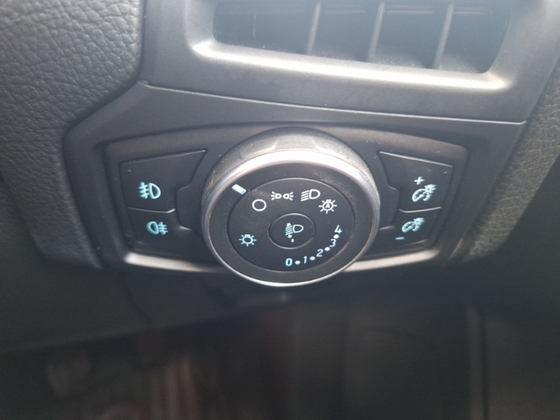 Used Ford Focus 2017 for sale - 76779735: Photo 14