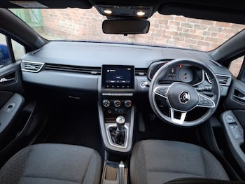 Used Renault Clio 2020 for sale - 77024622: Photo