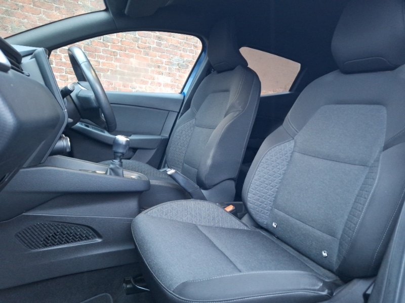 Used Renault Clio 2020 for sale - 77024622: Photo 5