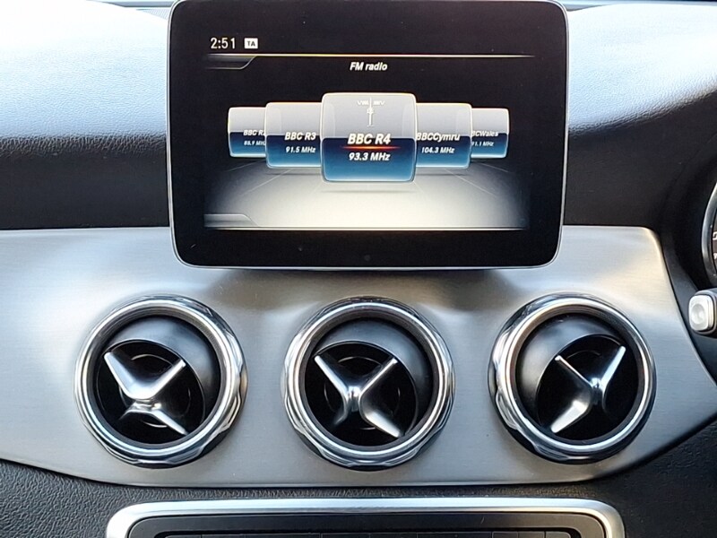 Used Mercedes-Benz GLA 2019 for sale - 77908364: Photo 10