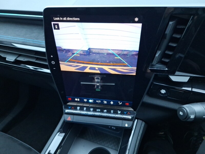 Used Renault Other 2024 for sale - 77299599: Photo 17